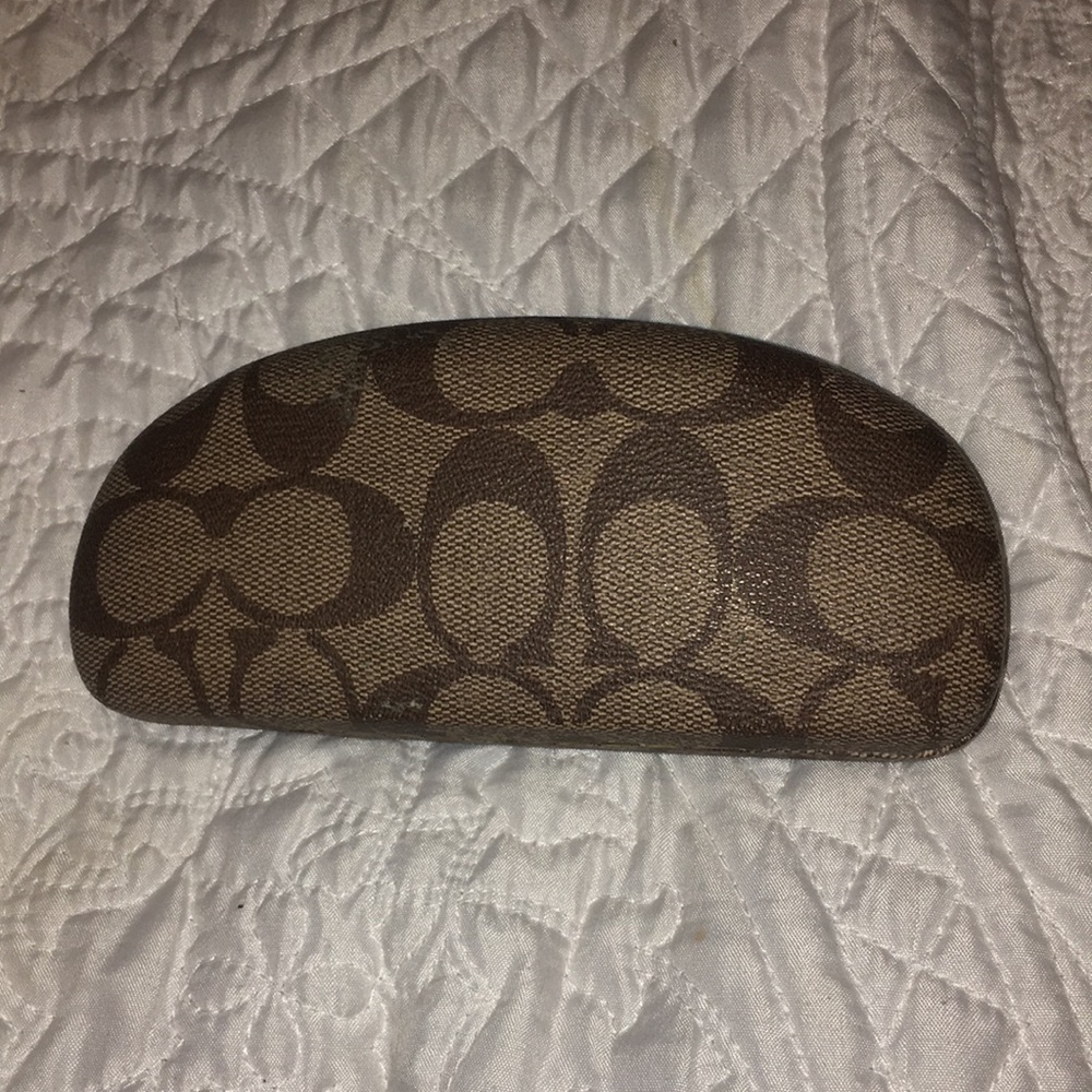 coach glasses case
